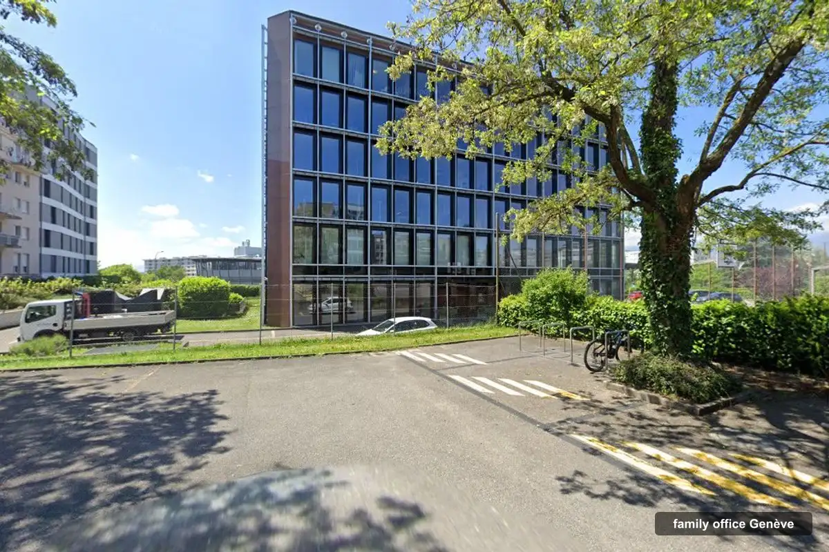 Immeuble des bureaux de Aura Consult, avenue Louis-Casaï 18 à Genève