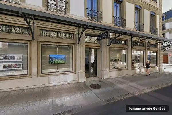 Immeuble des bureaux de Banque Internationale de Commerce - BRED (Suisse), Boulevard du Théâtre 8 à Genève