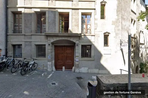 Immeuble des bureaux de CAPI SA Compagnie auxiliaire pour l'Investissement, rue de la Pélisserie 18 à Genève