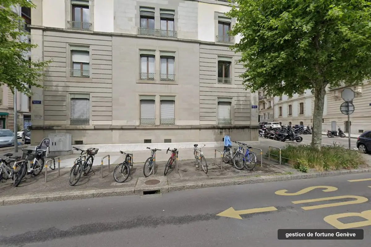 Building of Global Wealth Advisors & Associés's offices, Rue Saint-Léger 2BIS, Genève