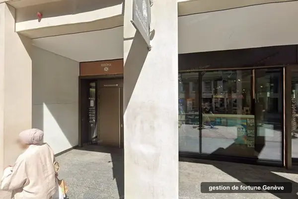 Immeuble des bureaux de Lobnek Wealth Management, rue de la Confédération 7 à Genève