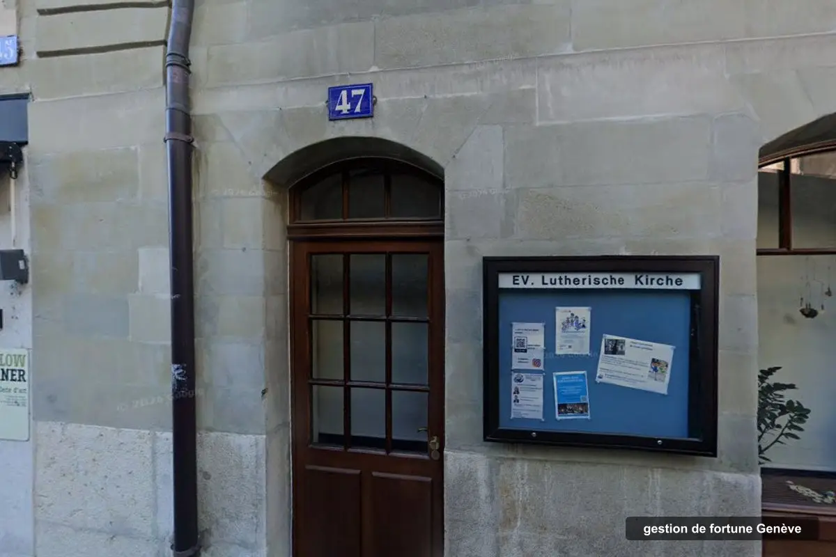 Building of NeoCapital's offices, rue Verdaine 18, Genève