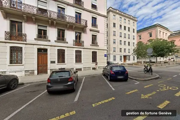 Immeuble des bureaux de Stanhope Capital (Switzerland), square de l'Académie 5 à Genève